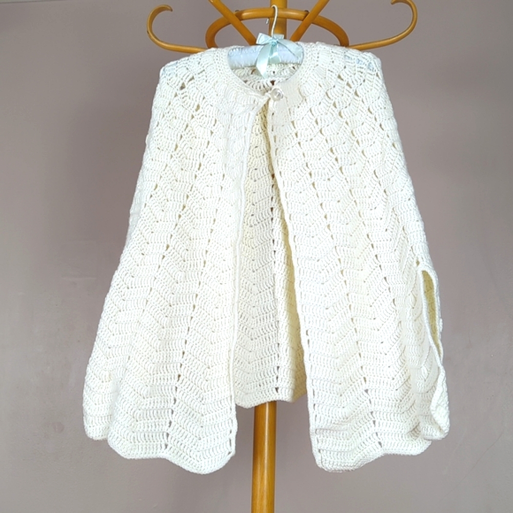 Vintage white hand crafted crochet cape